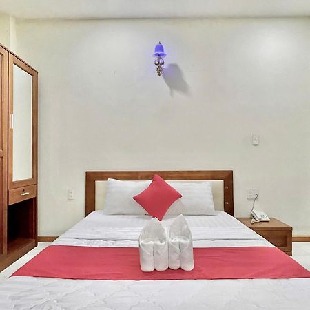 Nhu Y Hotel Ho Chi Minh City Exterior photo